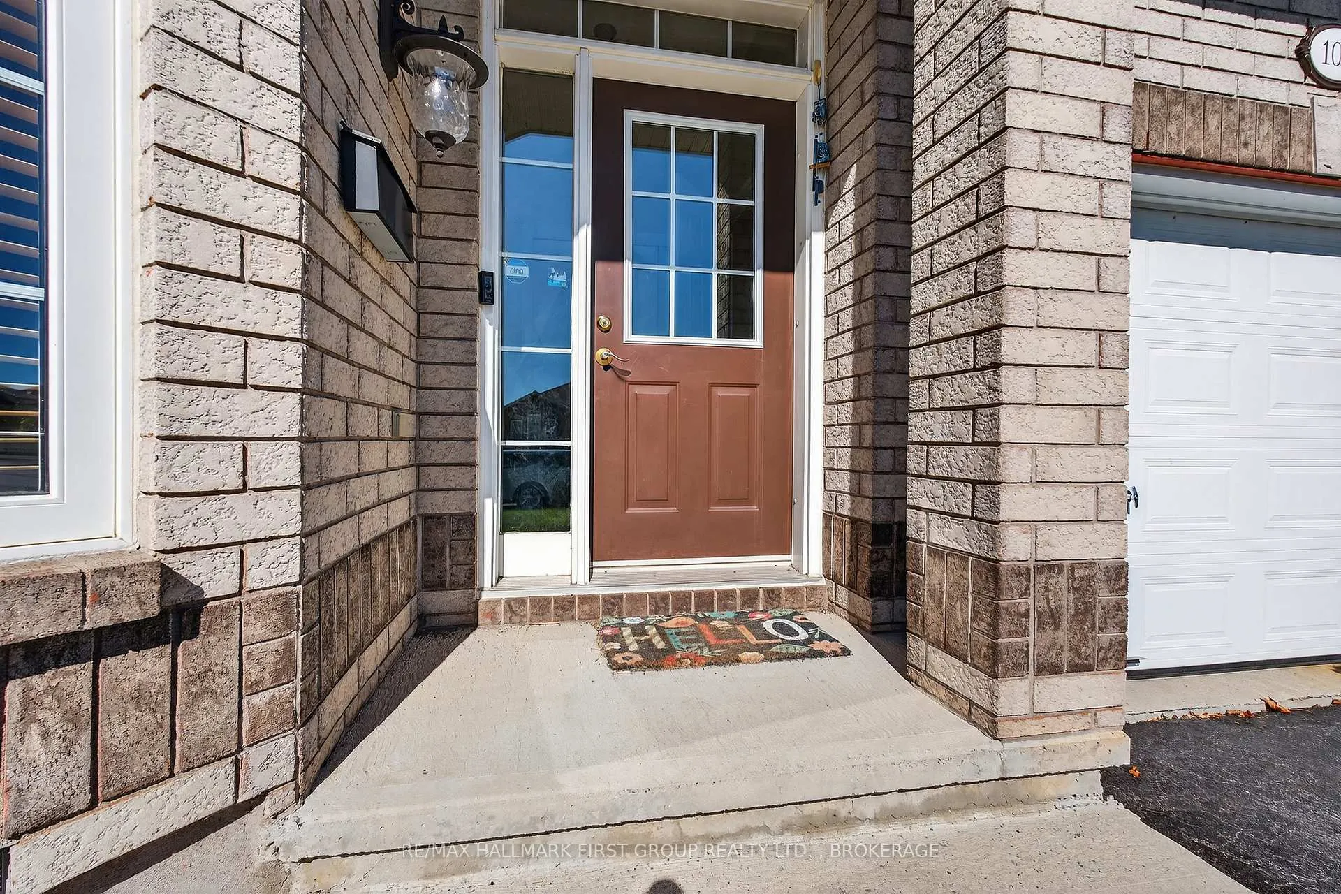 Photo 3 of 109 Nathan Court, Loyalist, Amherstview — HOMEH
