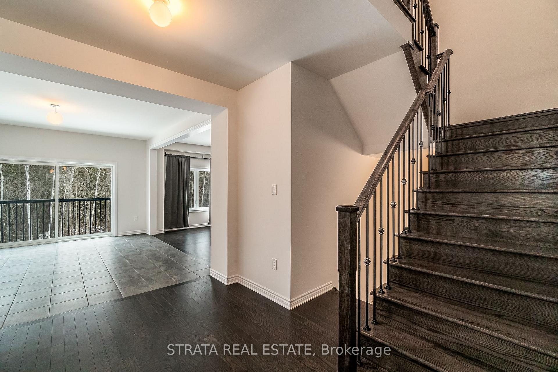 Photo 5 of 1639 Emberton Way, Innisfil, Rural Innisfil — HOMEH