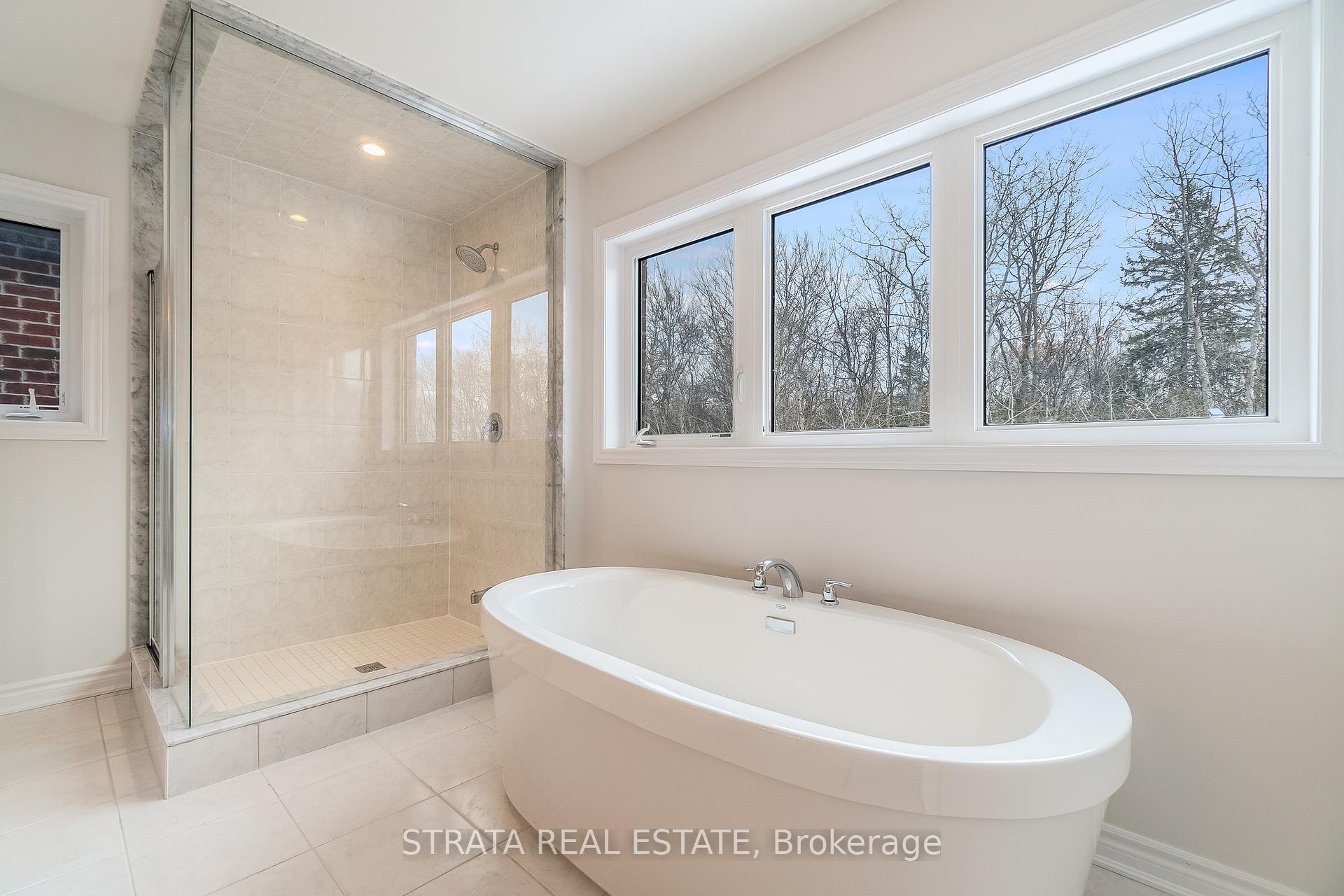 Photo 17 of 1639 Emberton Way, Innisfil, Rural Innisfil — HOMEH