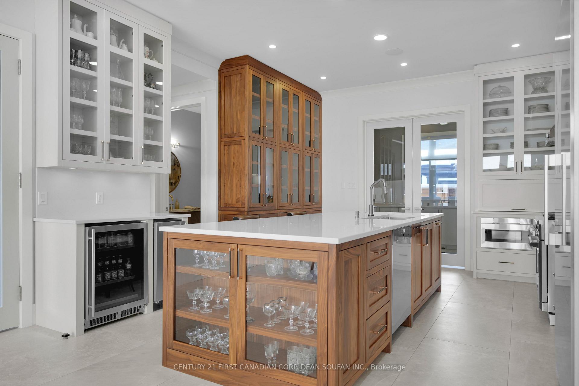 Photo 10 of 3478 Silverleaf Chase, London, South V — HOMEH