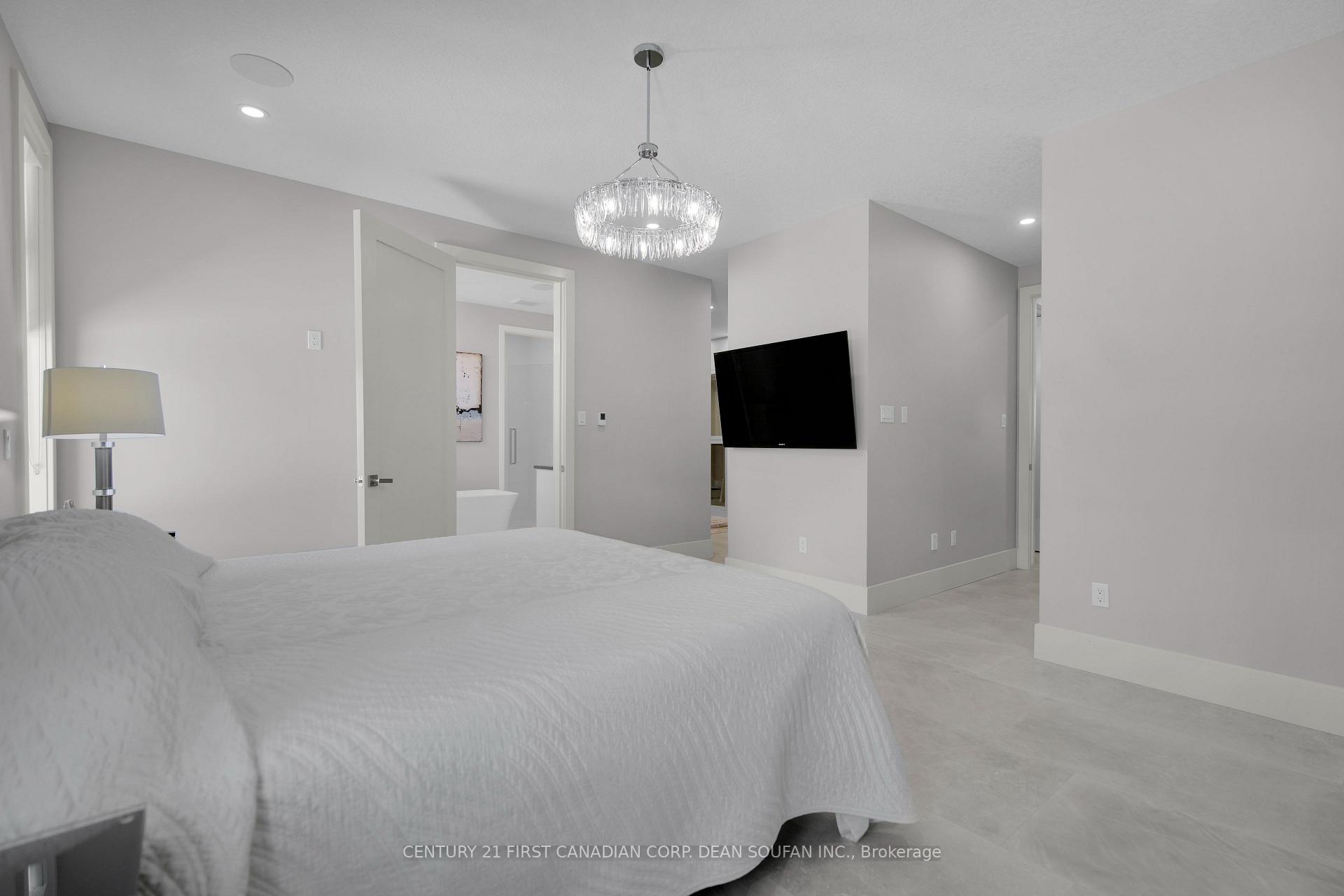 Photo 21 of 3478 Silverleaf Chase, London, South V — HOMEH