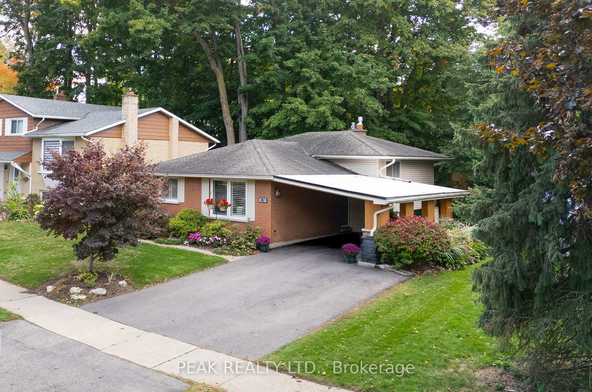 Photo 2 of 81 Cherry Hill Drive, Kitchener — HOMEH