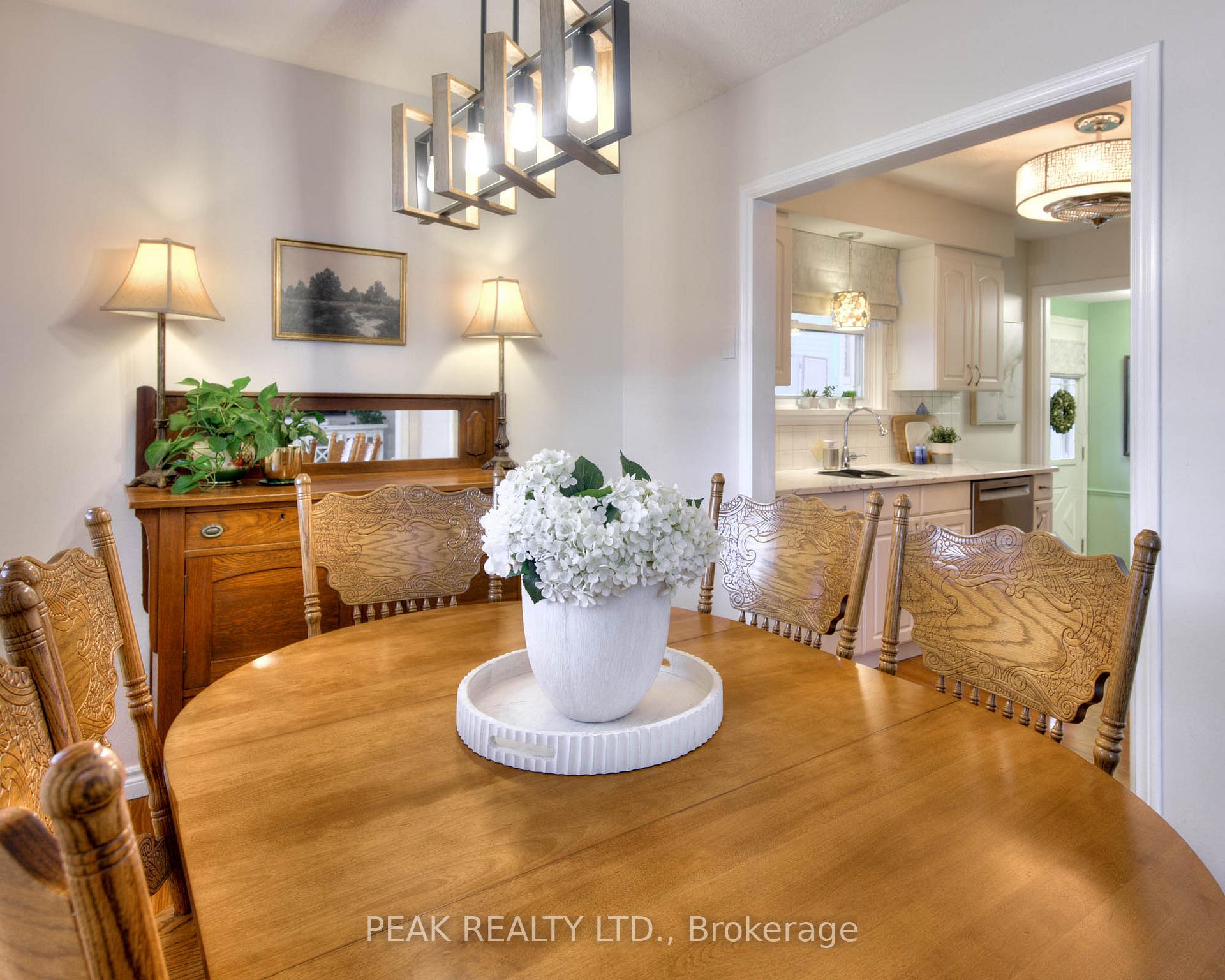 Photo 11 of 81 Cherry Hill Drive, Kitchener — HOMEH