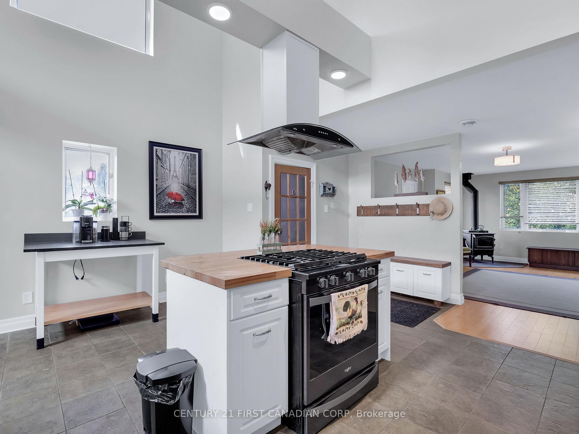 Photo 11 of 34432 Granton Line, Lucan Biddulph, Granton — HOMEH