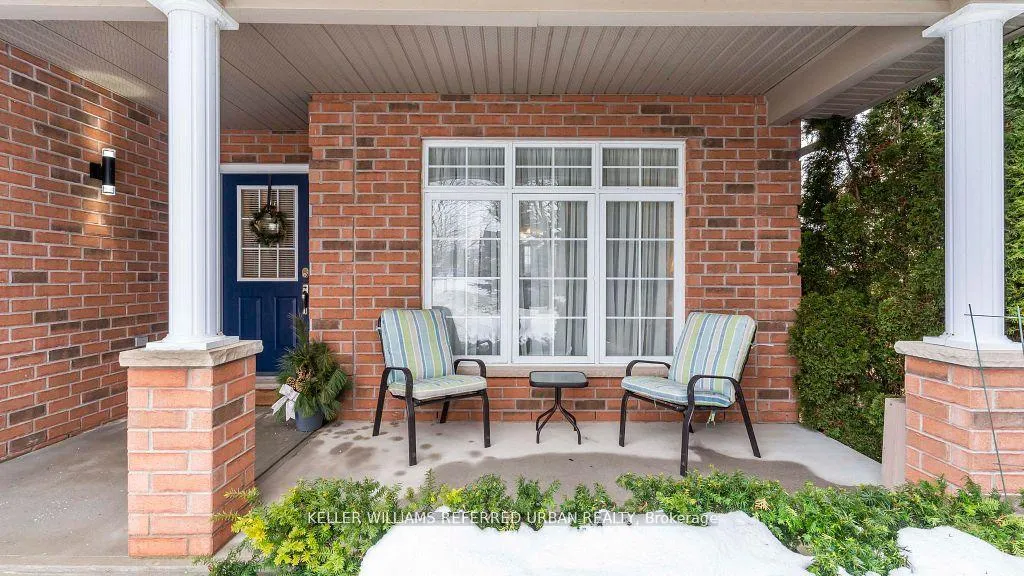 Photo 2 of 847 Garibaldi Avenue, London, North B — HOMEH