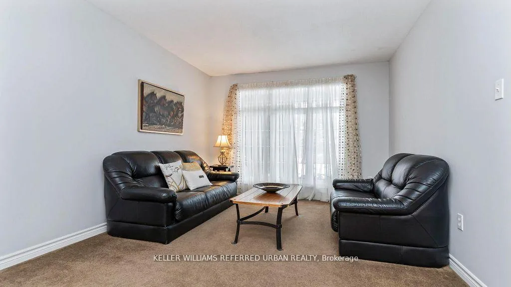 Photo 13 of 847 Garibaldi Avenue, London, North B — HOMEH
