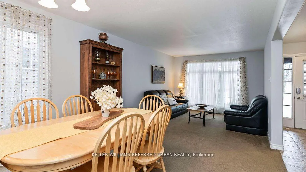 Photo 15 of 847 Garibaldi Avenue, London, North B — HOMEH