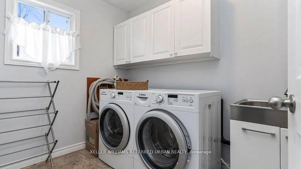 Photo 16 of 847 Garibaldi Avenue, London, North B — HOMEH