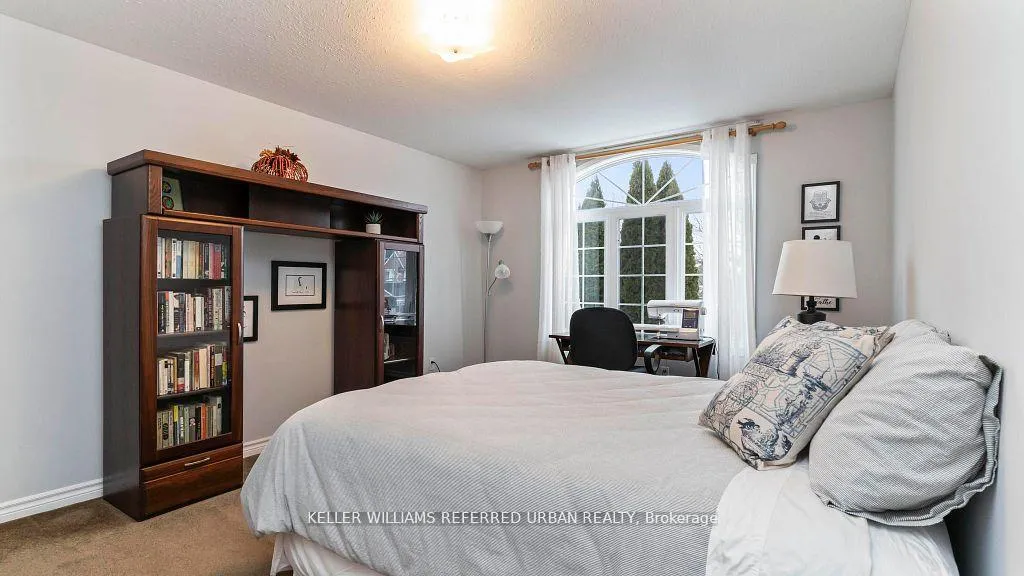 Photo 25 of 847 Garibaldi Avenue, London, North B — HOMEH