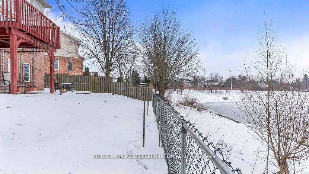 Photo 30 of 847 Garibaldi Avenue, London, North B — HOMEH