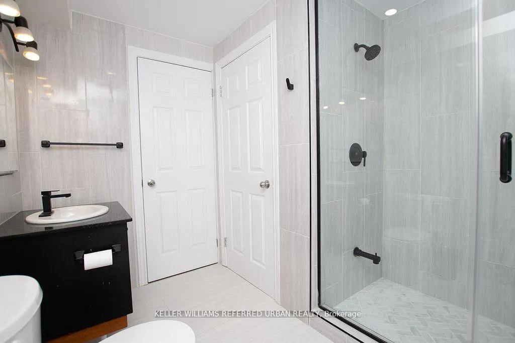 Photo 39 of 847 Garibaldi Avenue, London, North B — HOMEH