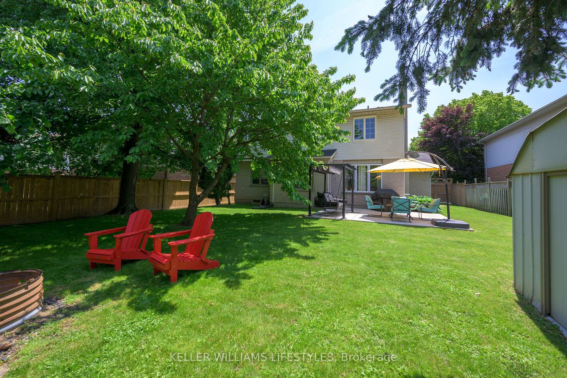 Photo 4 of 18 Thunderbird Crescent, London, South N — HOMEH