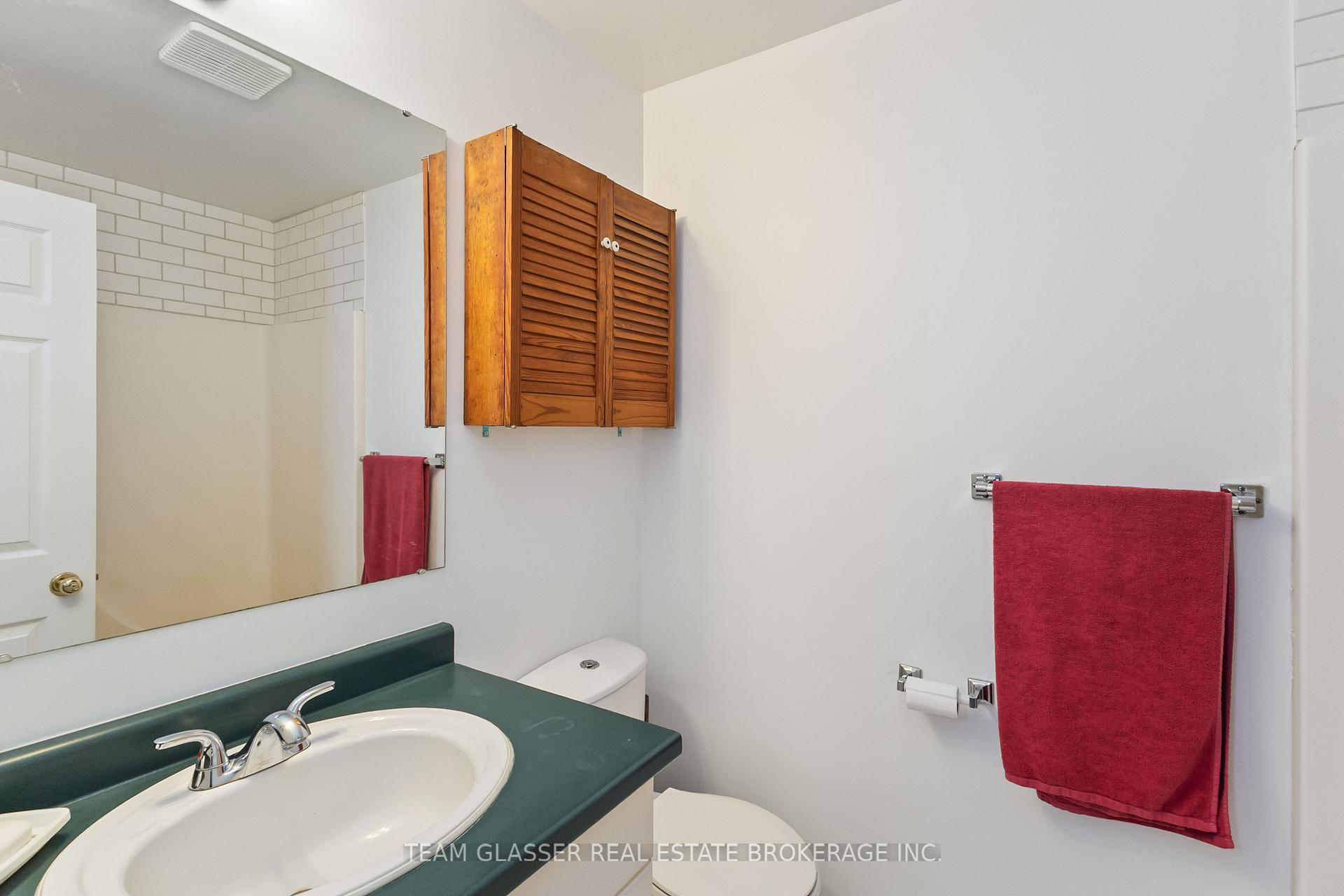 Photo 19 of 175 Pochard Court, London, East P — HOMEH
