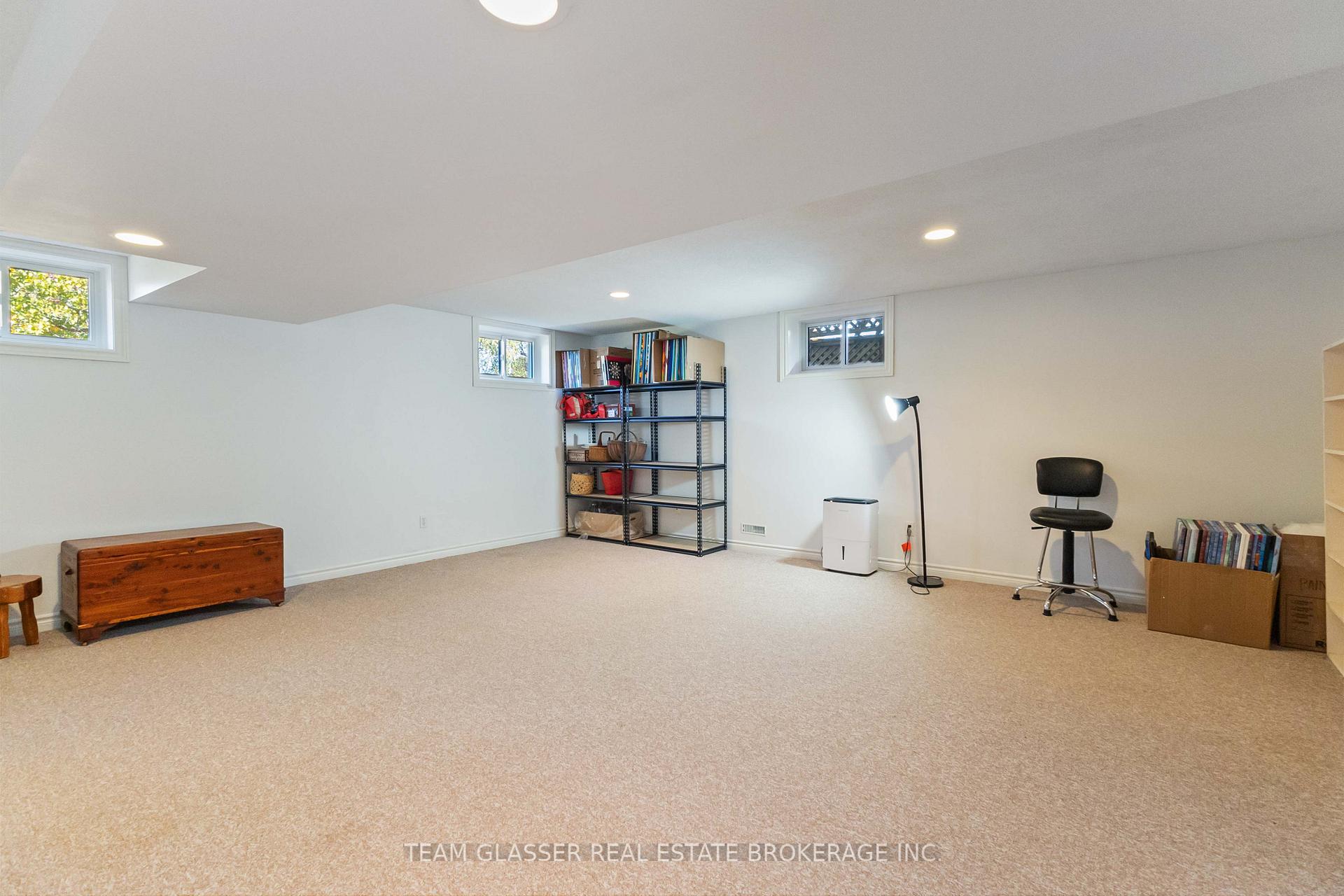 Photo 20 of 175 Pochard Court, London, East P — HOMEH