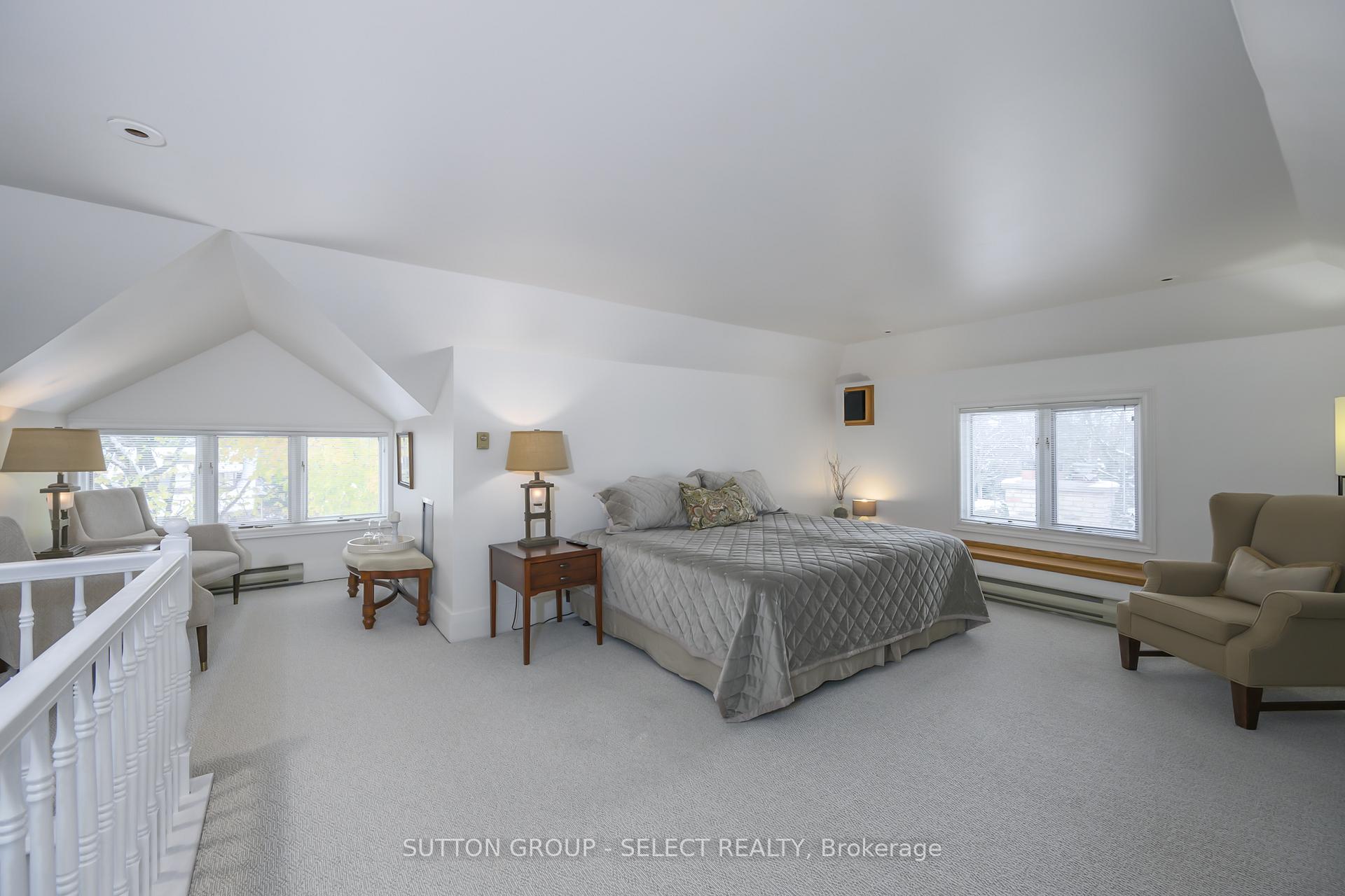 Photo 33 of 404 Wortley Road, London, South G — HOMEH