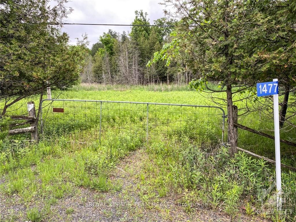 Photo 2 of 1477 Watsons Corners Road, Lanark Highlands, Lanark Highlands (Lanark) Twp — HOMEH