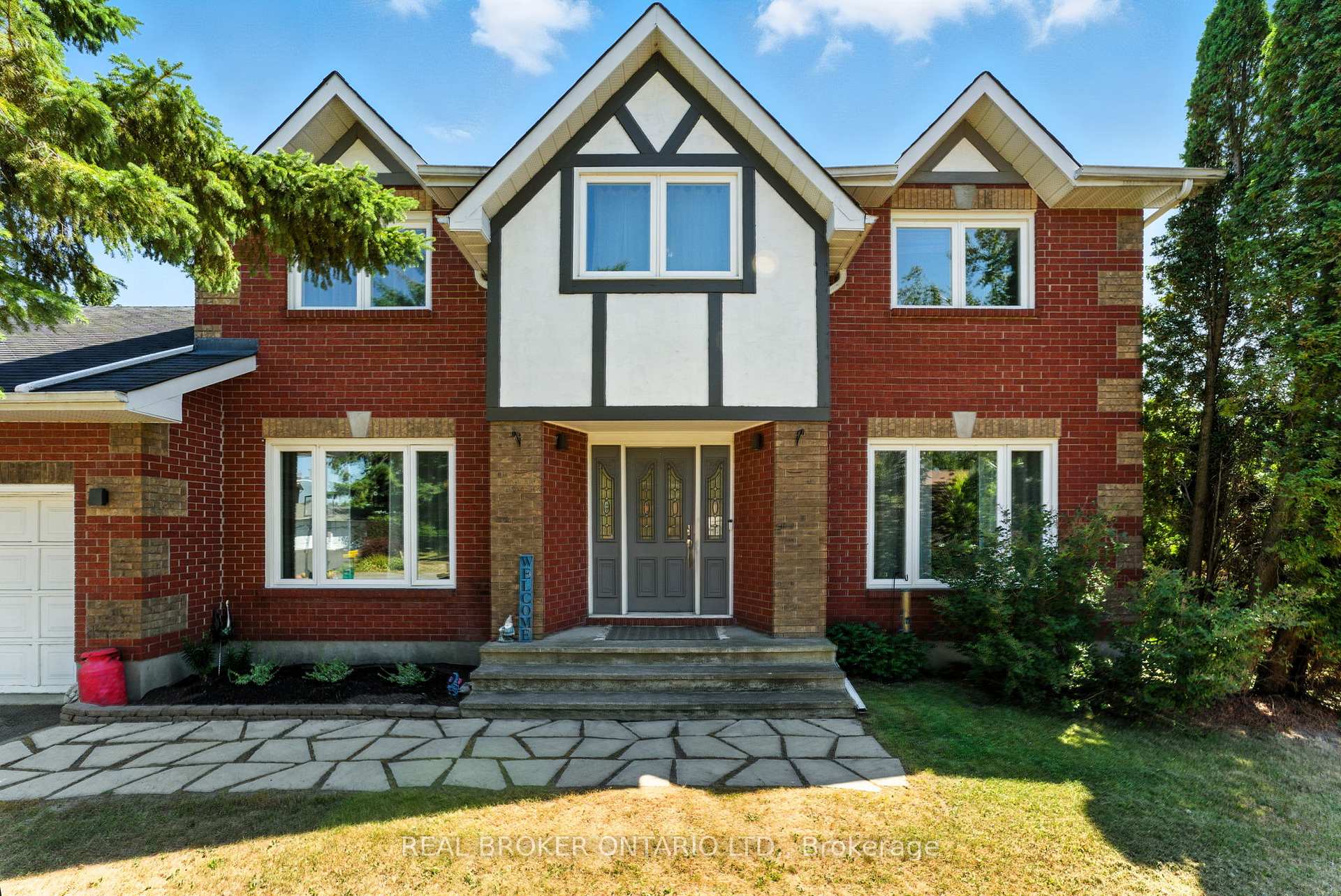 Photo 4 of 6550 Craighurst Drive, Ottawa, North Gower — HOMEH