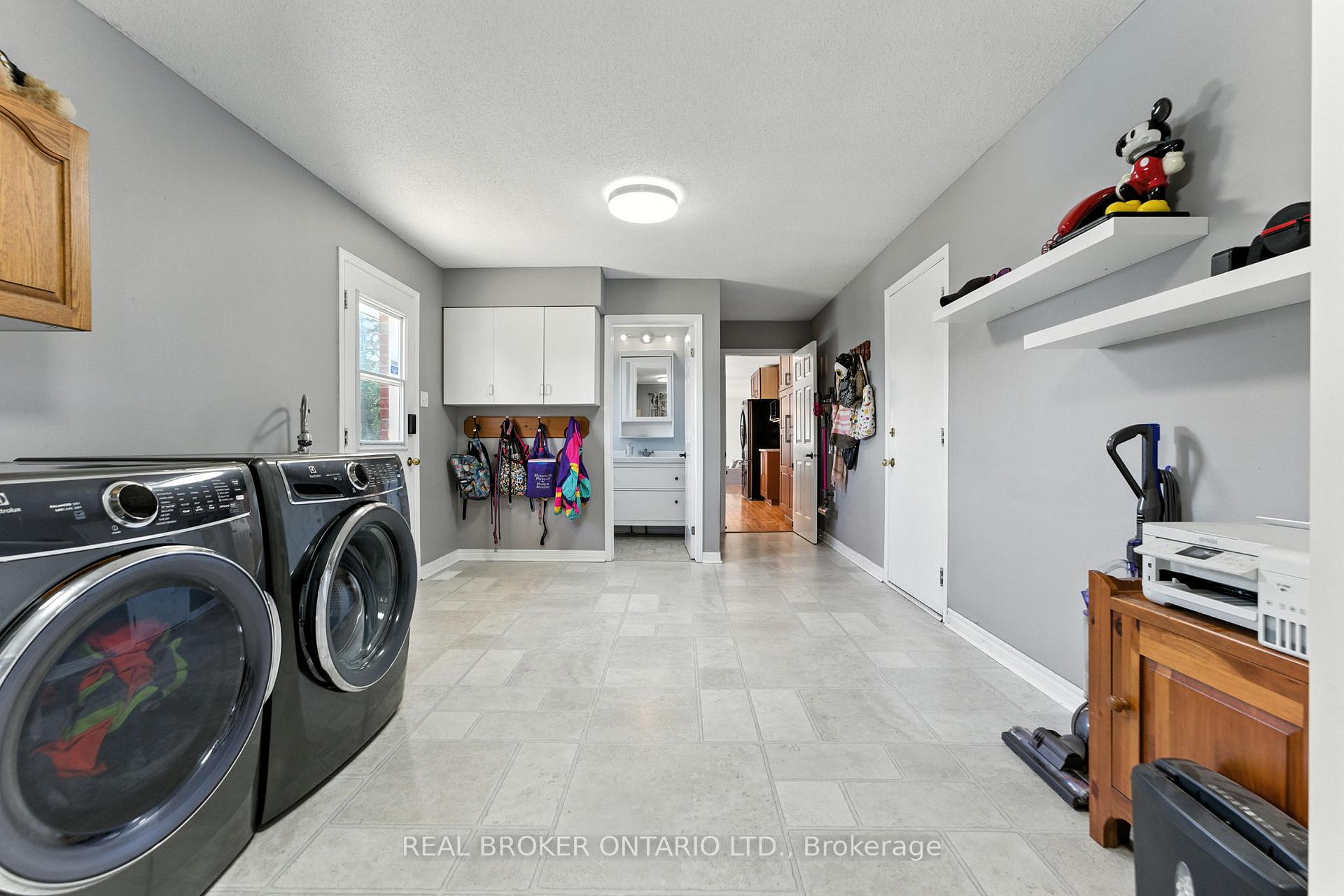 Photo 24 of 6550 Craighurst Drive, Ottawa, North Gower — HOMEH