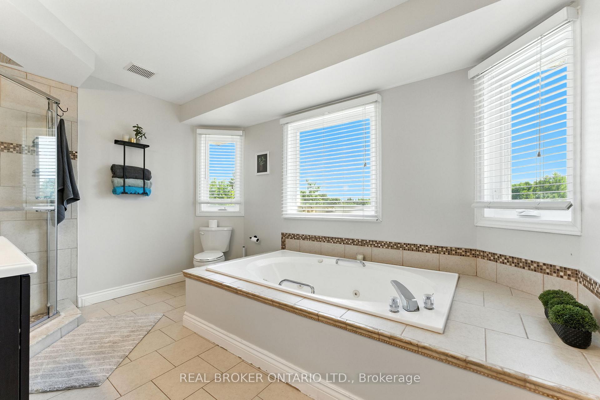 Photo 28 of 6550 Craighurst Drive, Ottawa, North Gower — HOMEH