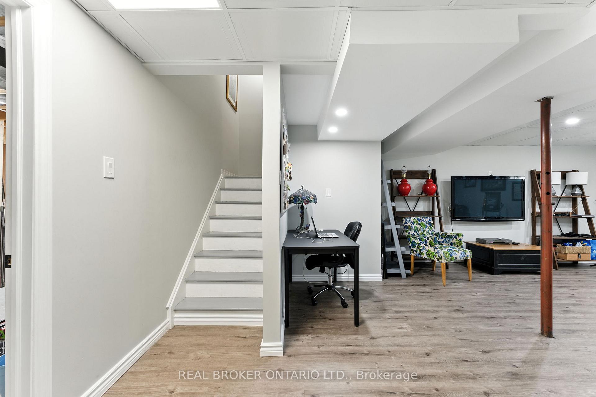 Photo 36 of 6550 Craighurst Drive, Ottawa, North Gower — HOMEH