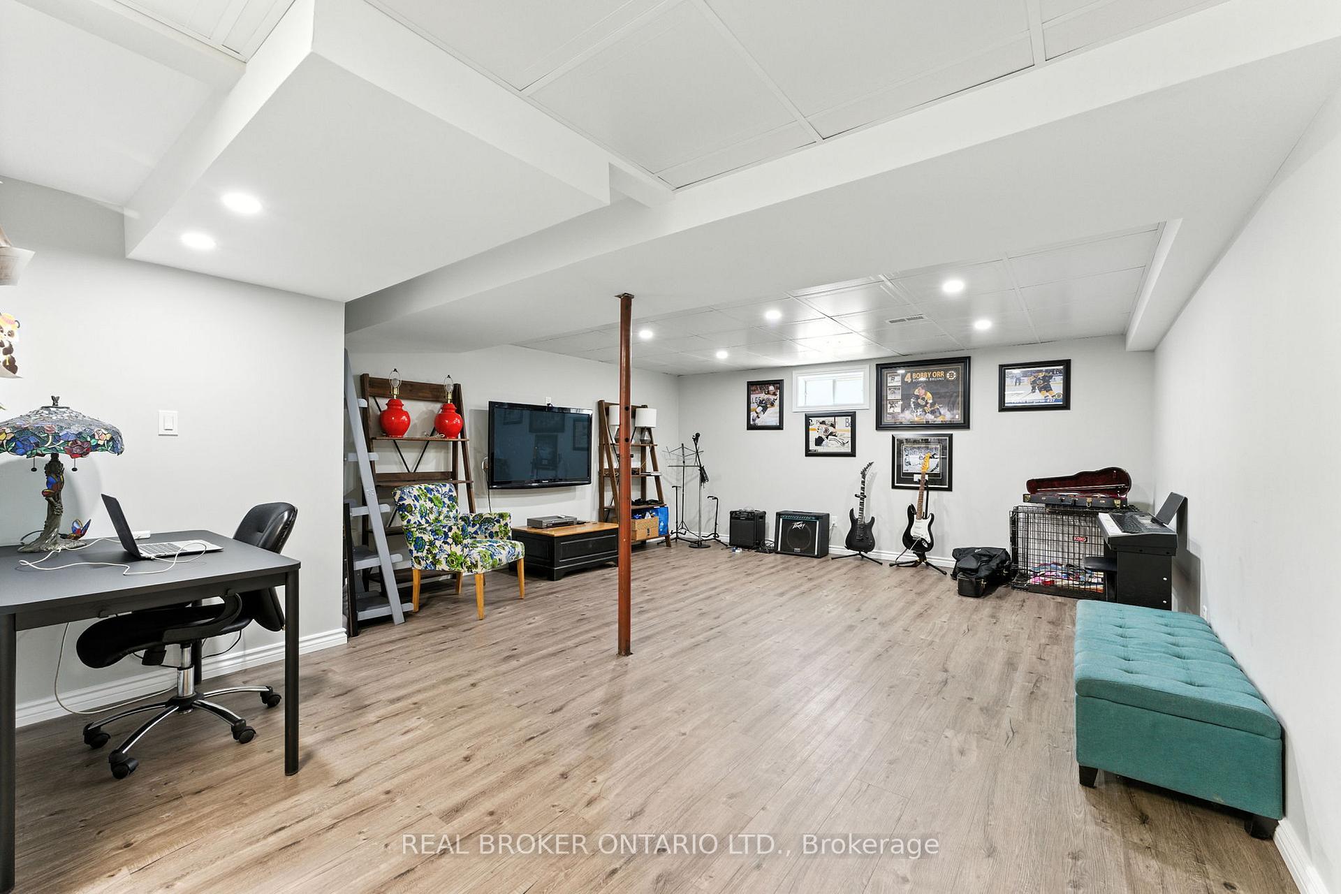 Photo 37 of 6550 Craighurst Drive, Ottawa, North Gower — HOMEH