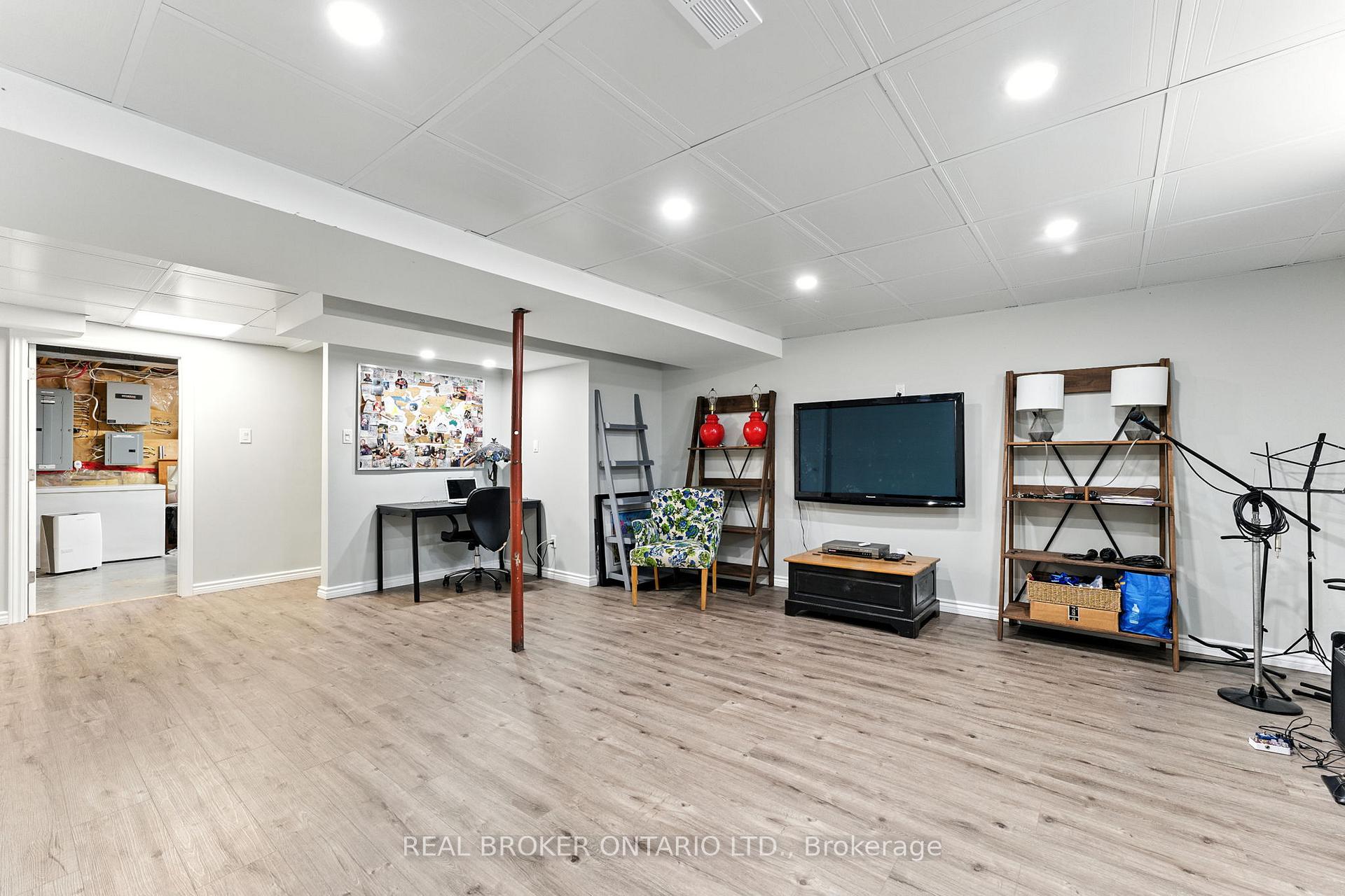 Photo 38 of 6550 Craighurst Drive, Ottawa, North Gower — HOMEH