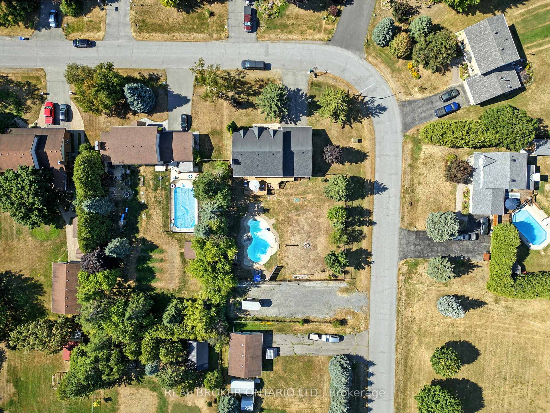 Photo 49 of 6550 Craighurst Drive, Ottawa, North Gower — HOMEH