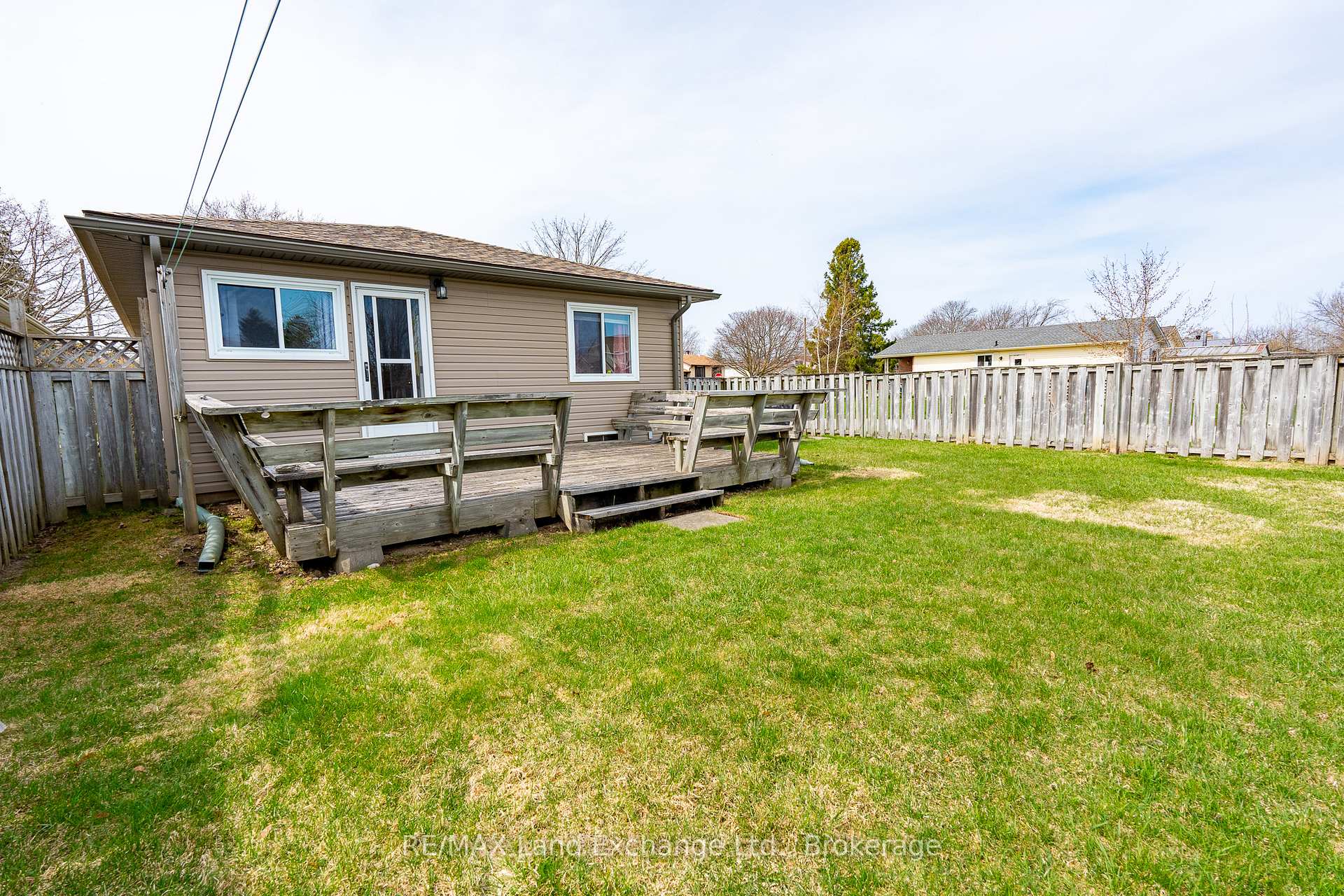 Photo 32 of 816 Andrew Malcolm Drive, Kincardine — HOMEH