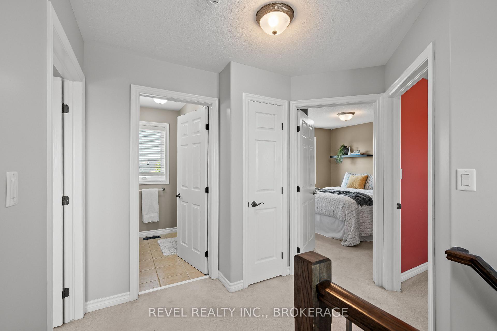 Photo 15 of 102 Mcdonough Crescent, Loyalist, Amherstview — HOMEH