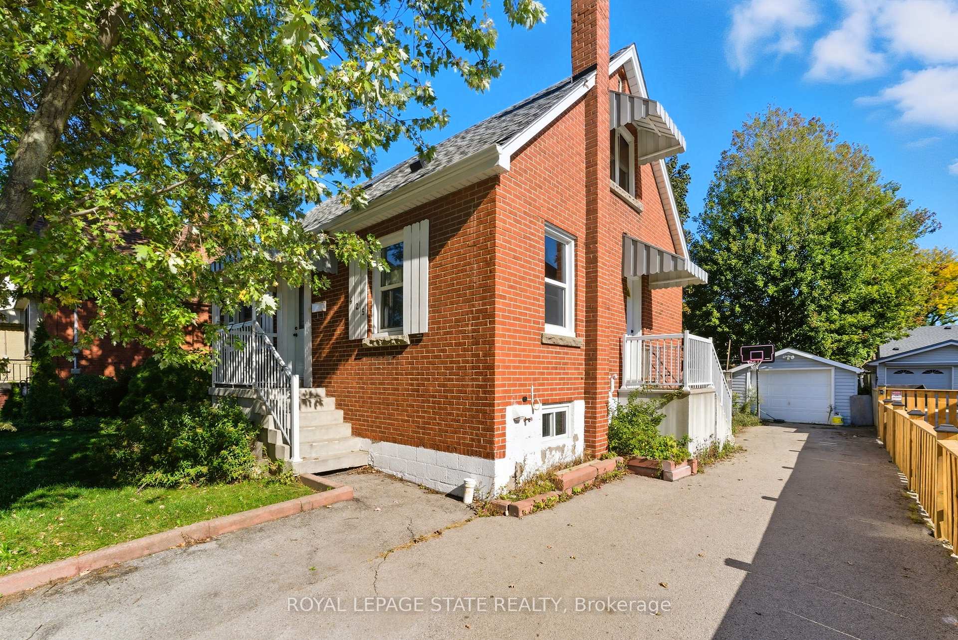 Photo 2 of Unit 1, 425 Upper Gage Avenue, Hamilton, Raleigh — HOMEH