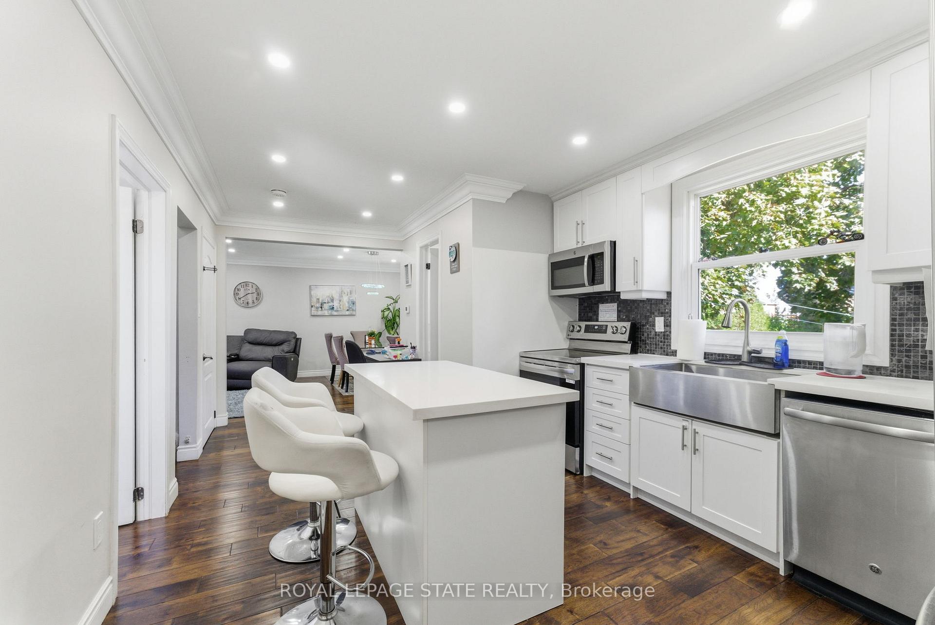 Photo 11 of Unit 1, 425 Upper Gage Avenue, Hamilton, Raleigh — HOMEH
