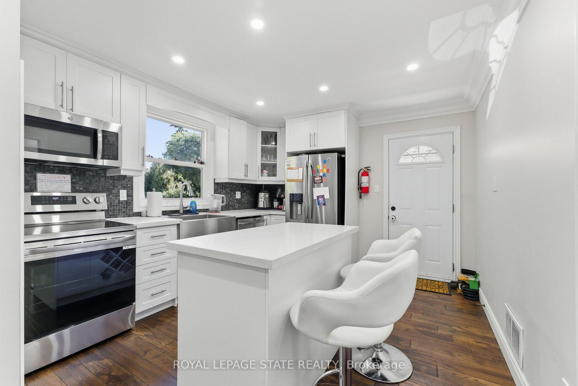 Photo 12 of Unit 1, 425 Upper Gage Avenue, Hamilton, Raleigh — HOMEH