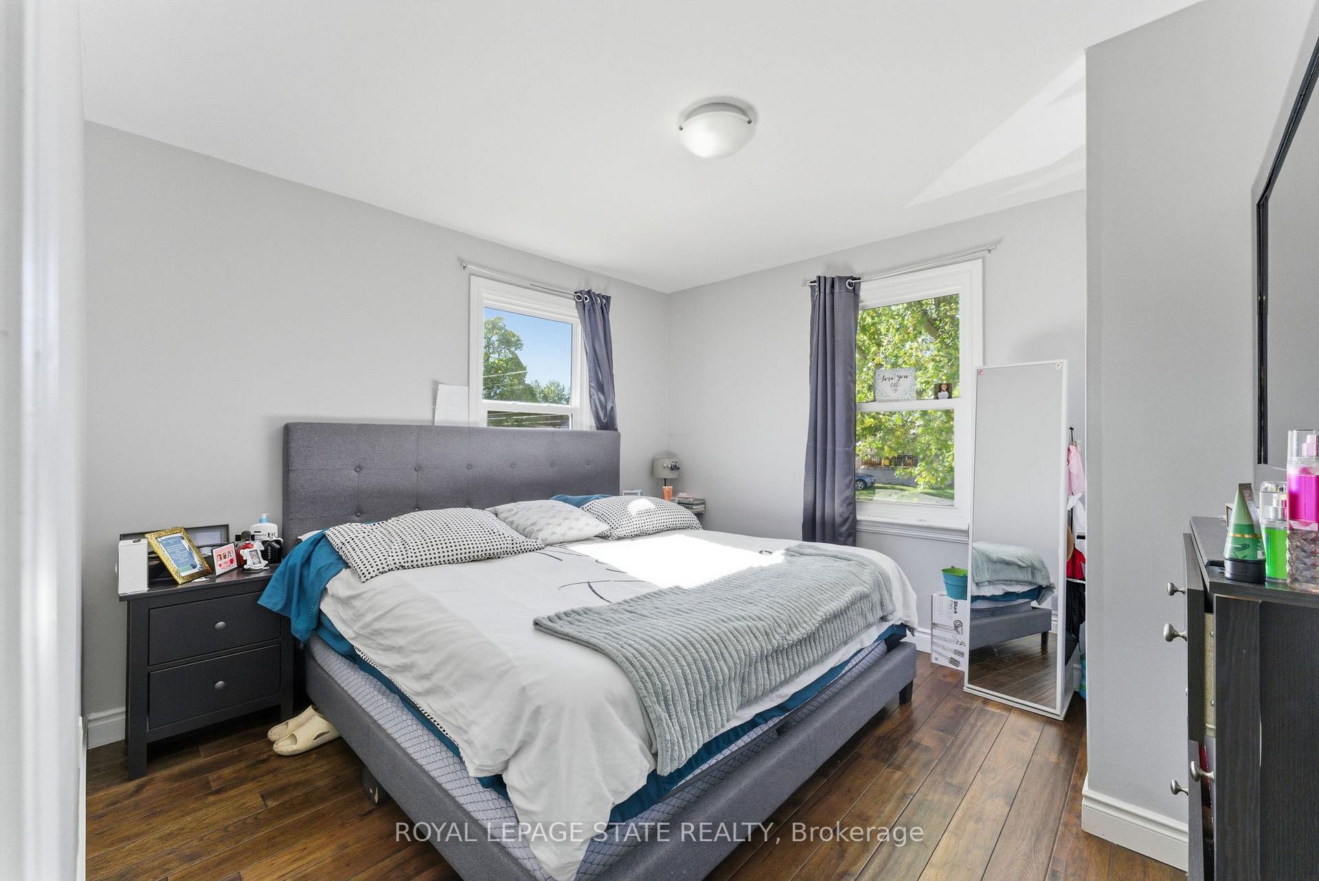 Photo 16 of Unit 1, 425 Upper Gage Avenue, Hamilton, Raleigh — HOMEH