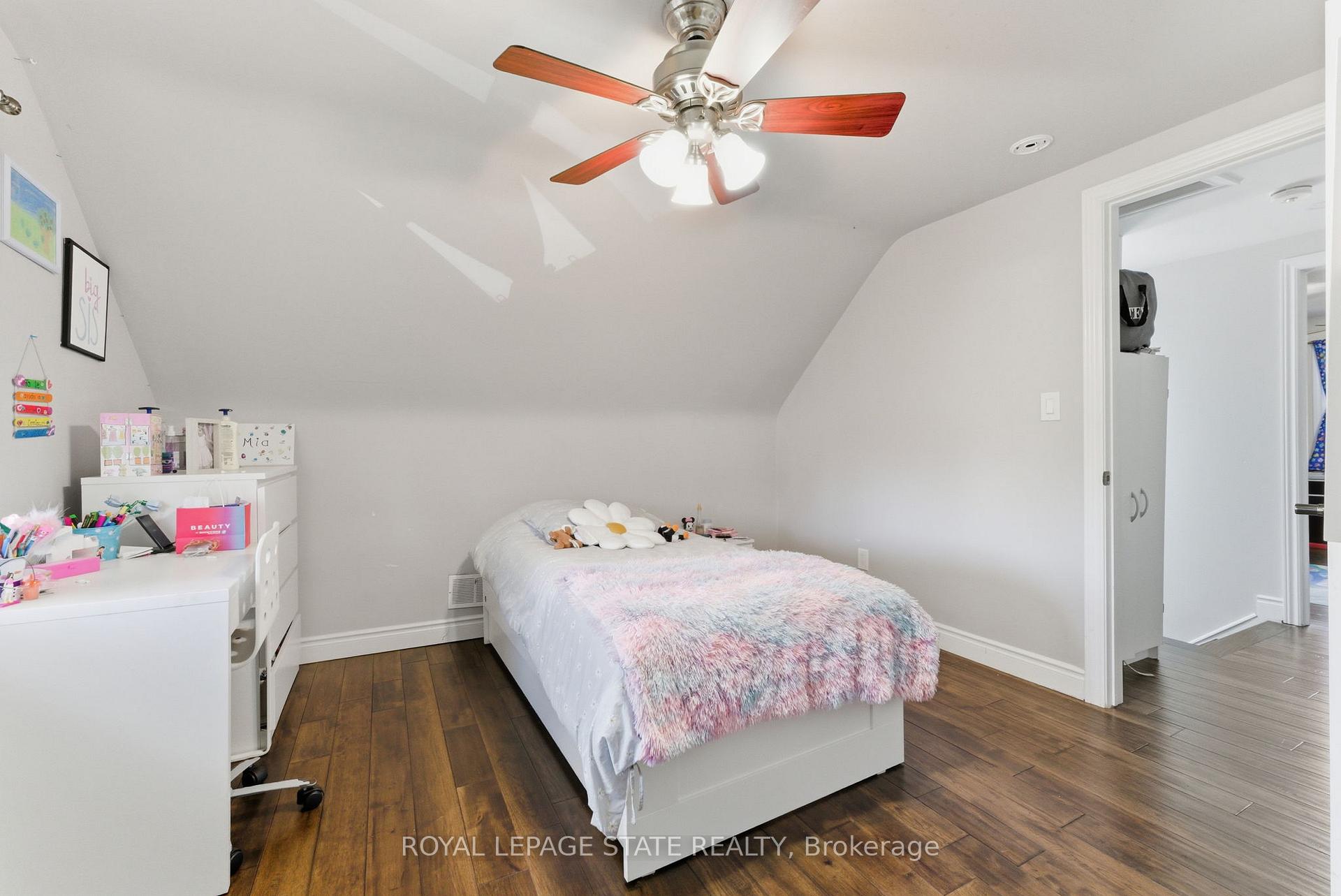 Photo 20 of Unit 1, 425 Upper Gage Avenue, Hamilton, Raleigh — HOMEH