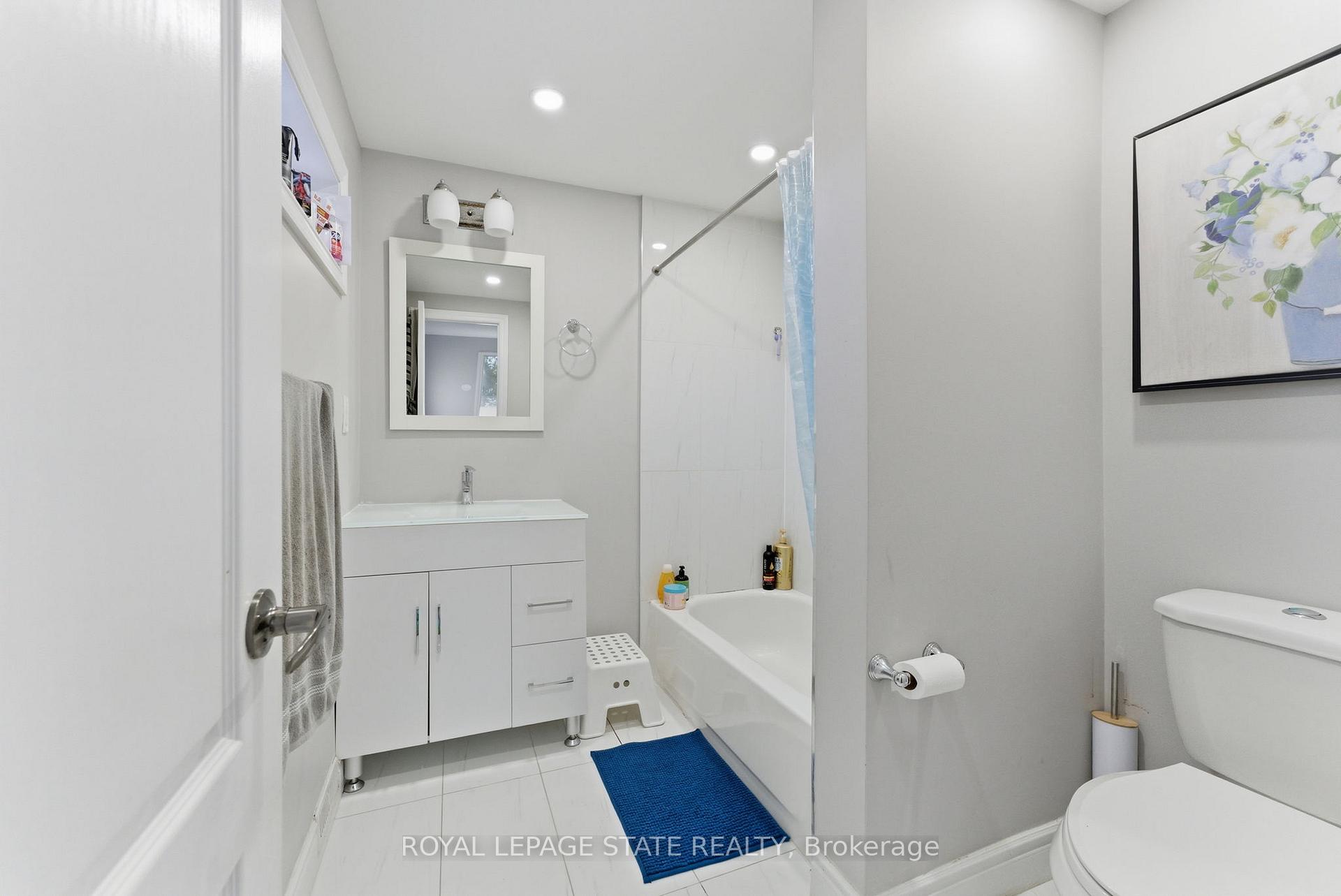 Photo 22 of Unit 1, 425 Upper Gage Avenue, Hamilton, Raleigh — HOMEH