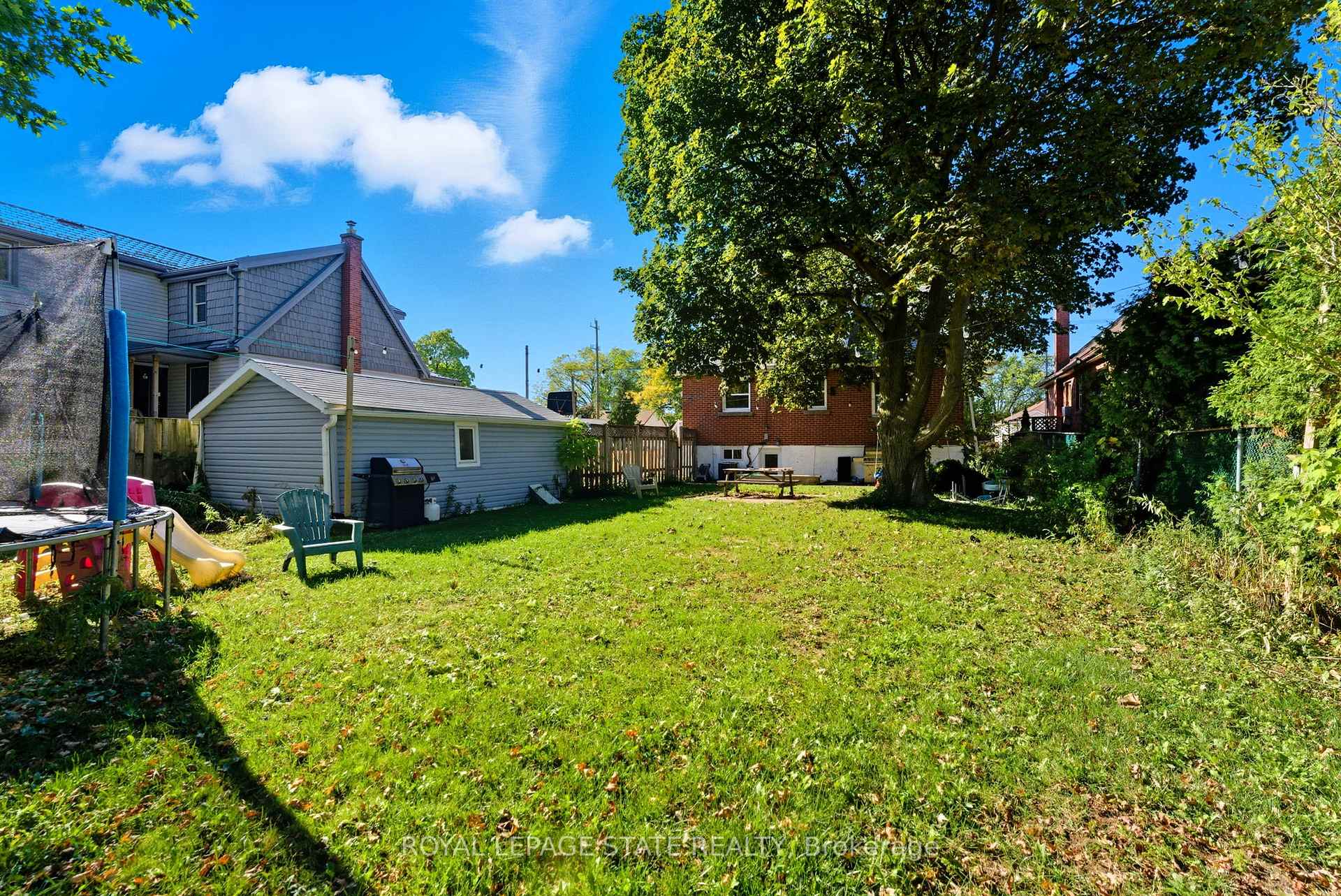 Photo 26 of Unit 1, 425 Upper Gage Avenue, Hamilton, Raleigh — HOMEH