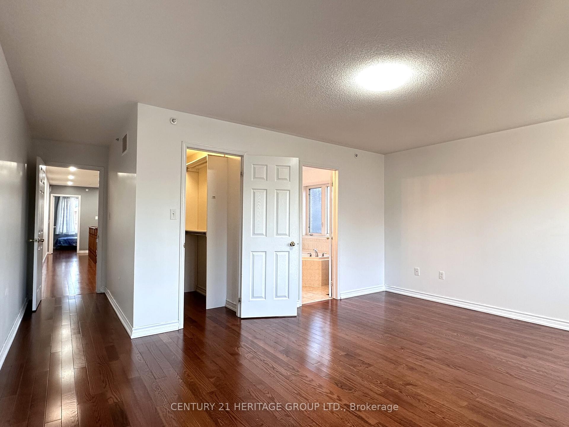 Photo 20 of 28 Voysey Way, Markham, Cedarwood — HOMEH