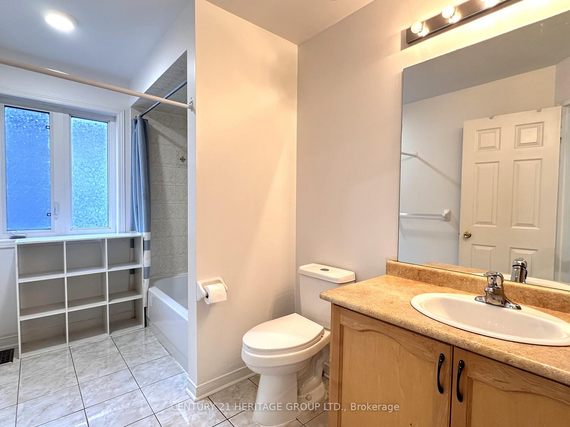 Photo 25 of 28 Voysey Way, Markham, Cedarwood — HOMEH