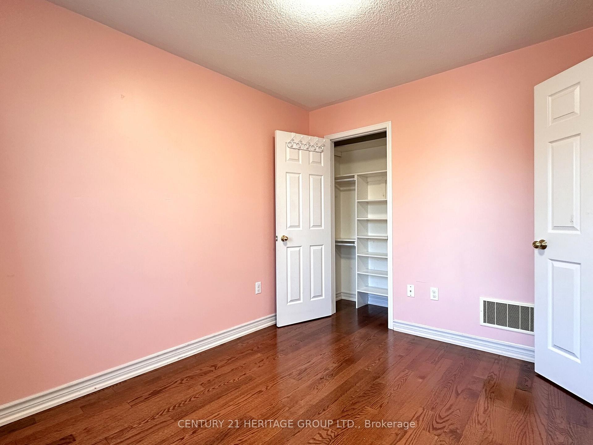 Photo 27 of 28 Voysey Way, Markham, Cedarwood — HOMEH