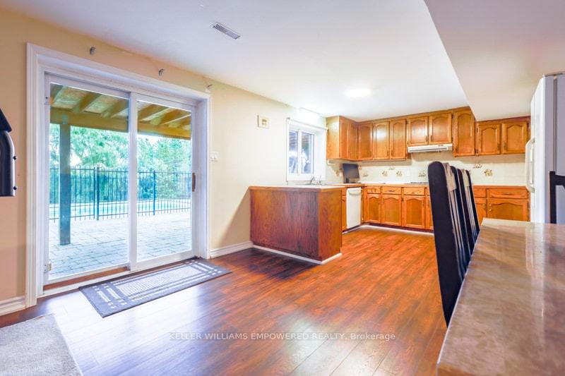 Photo 31 of 440 Warren Road, King, King City — HOMEH