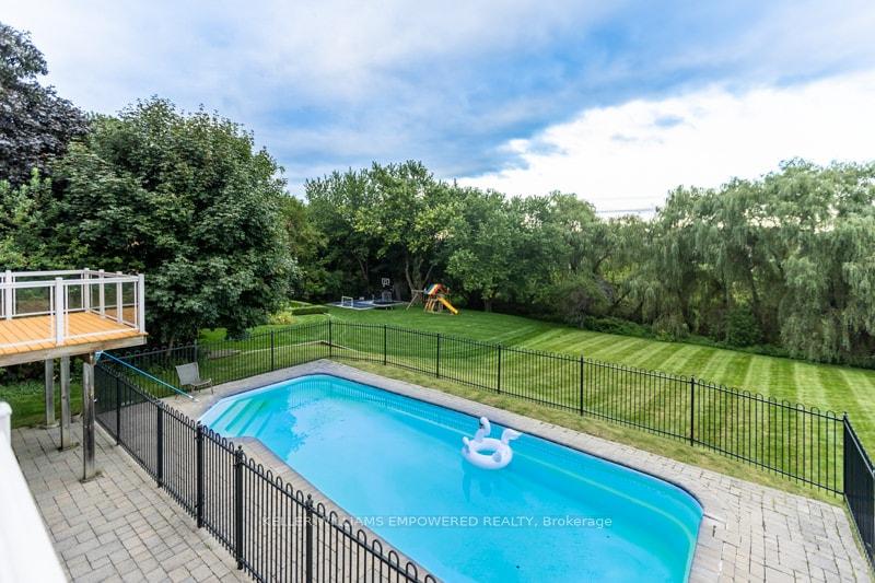 Photo 36 of 440 Warren Road, King, King City — HOMEH