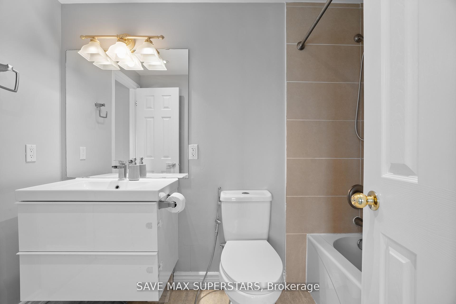 Photo 25 of 2023 Swan Street, Innisfil, Alcona — HOMEH