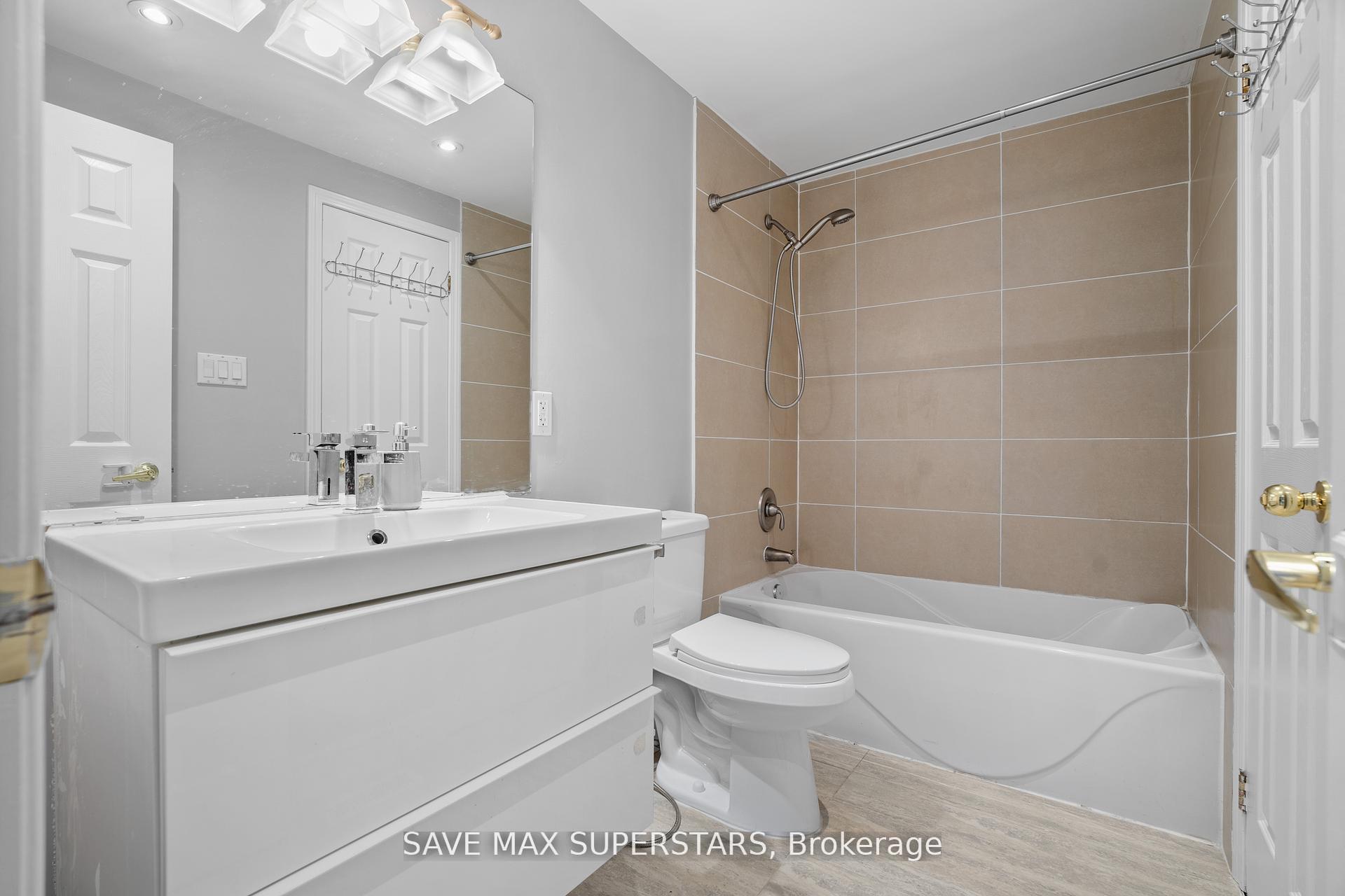 Photo 33 of 2023 Swan Street, Innisfil, Alcona — HOMEH