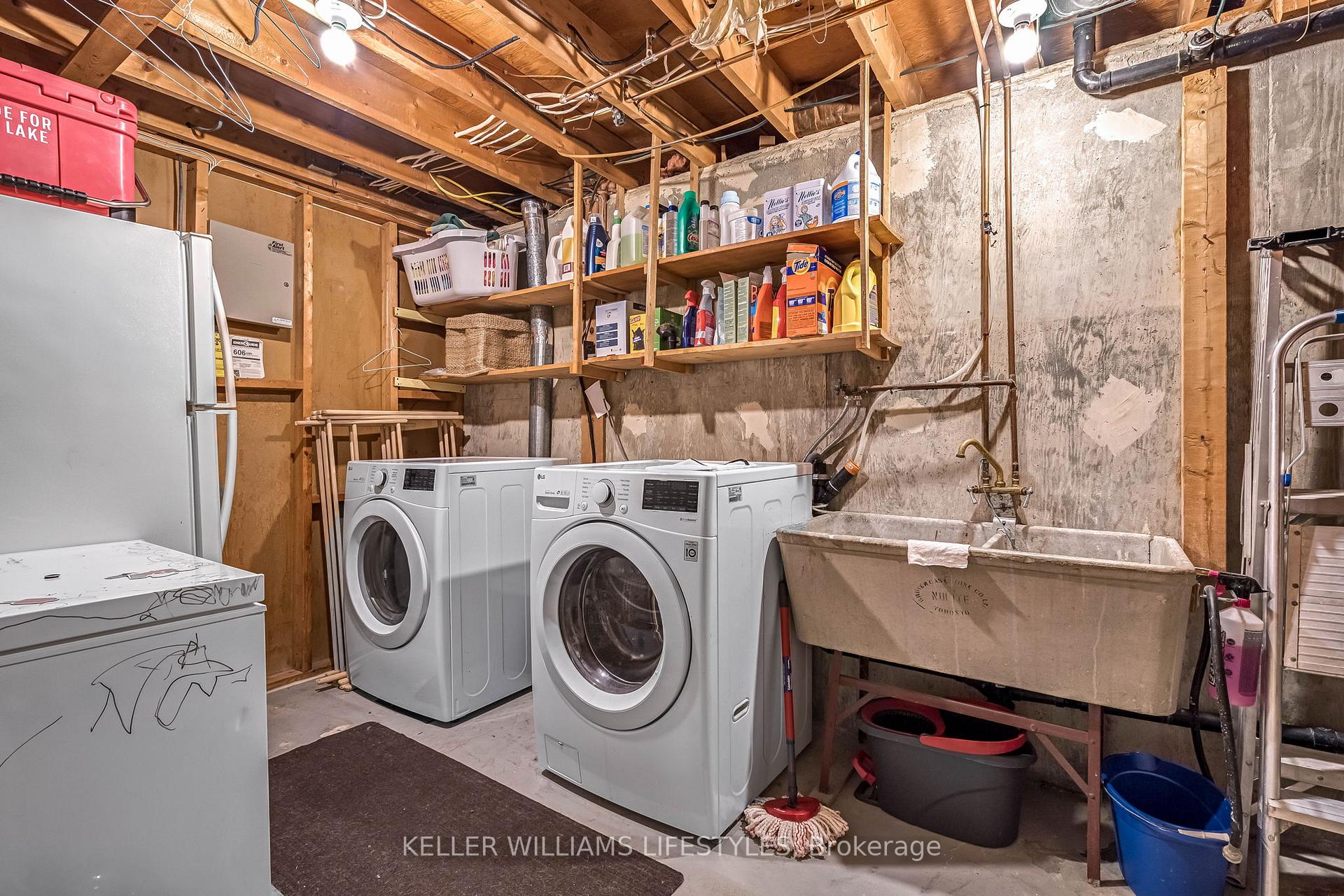 Photo 10 of 115 Mclean Drive, London, North H — HOMEH