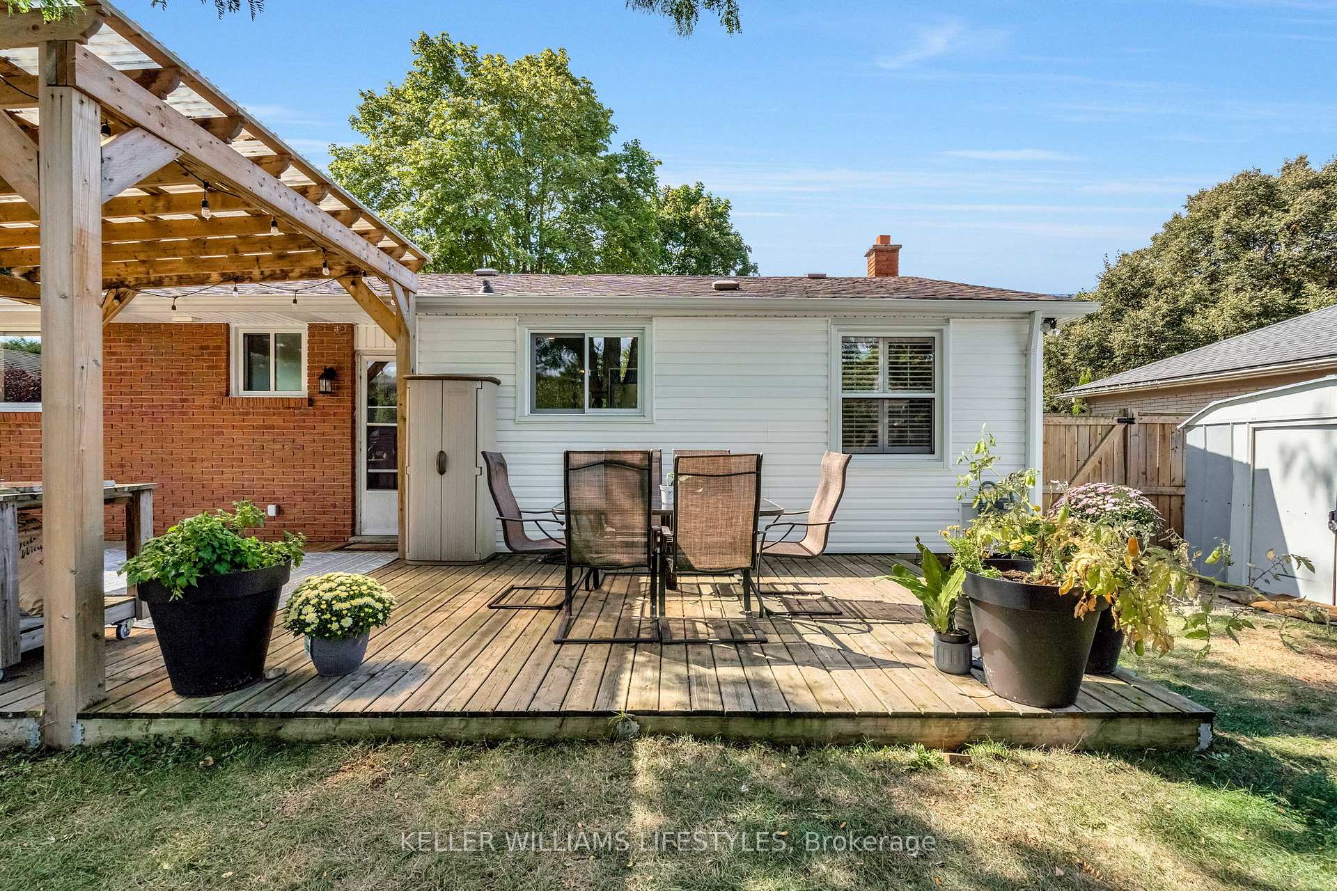 Photo 13 of 115 Mclean Drive, London, North H — HOMEH