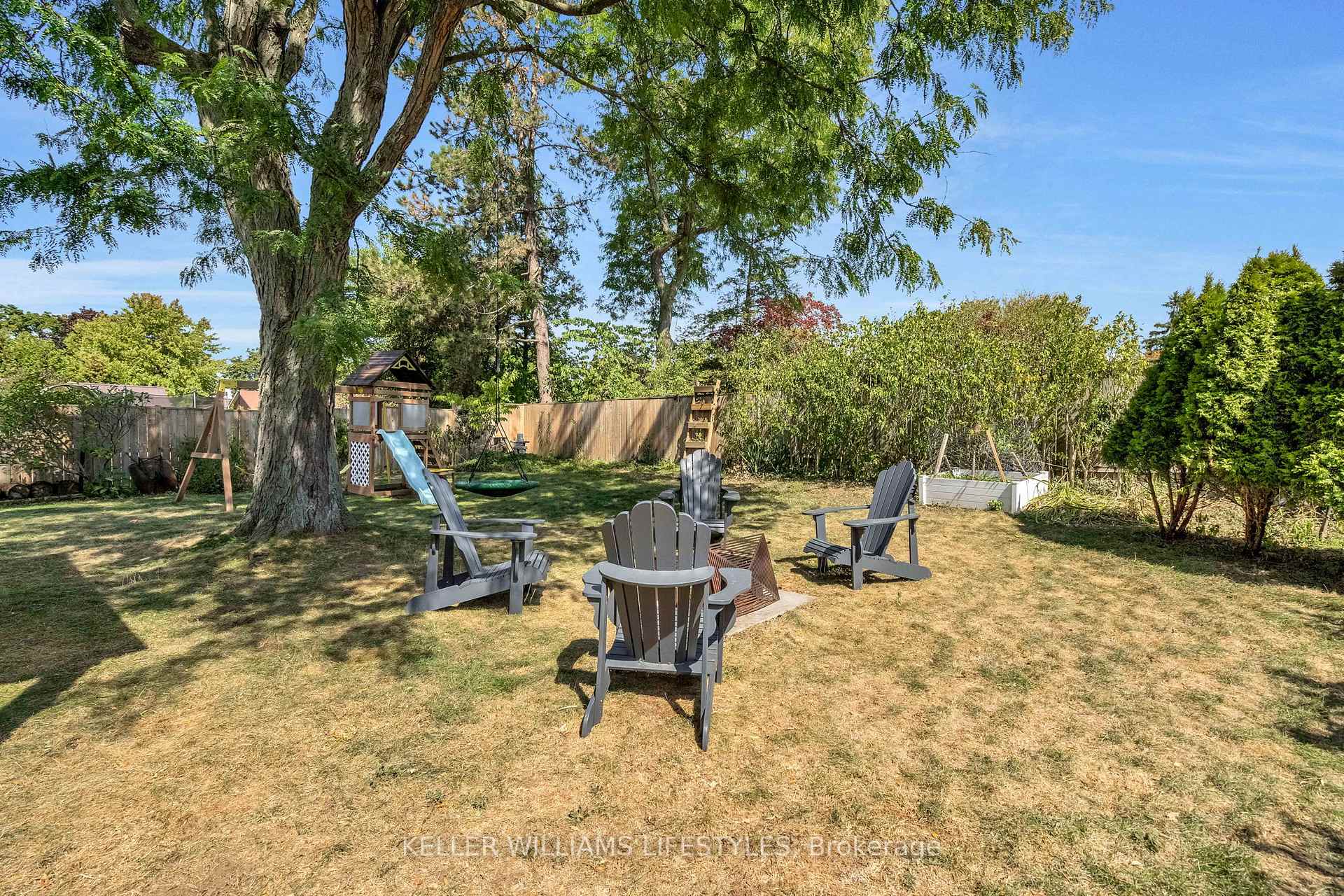 Photo 17 of 115 Mclean Drive, London, North H — HOMEH