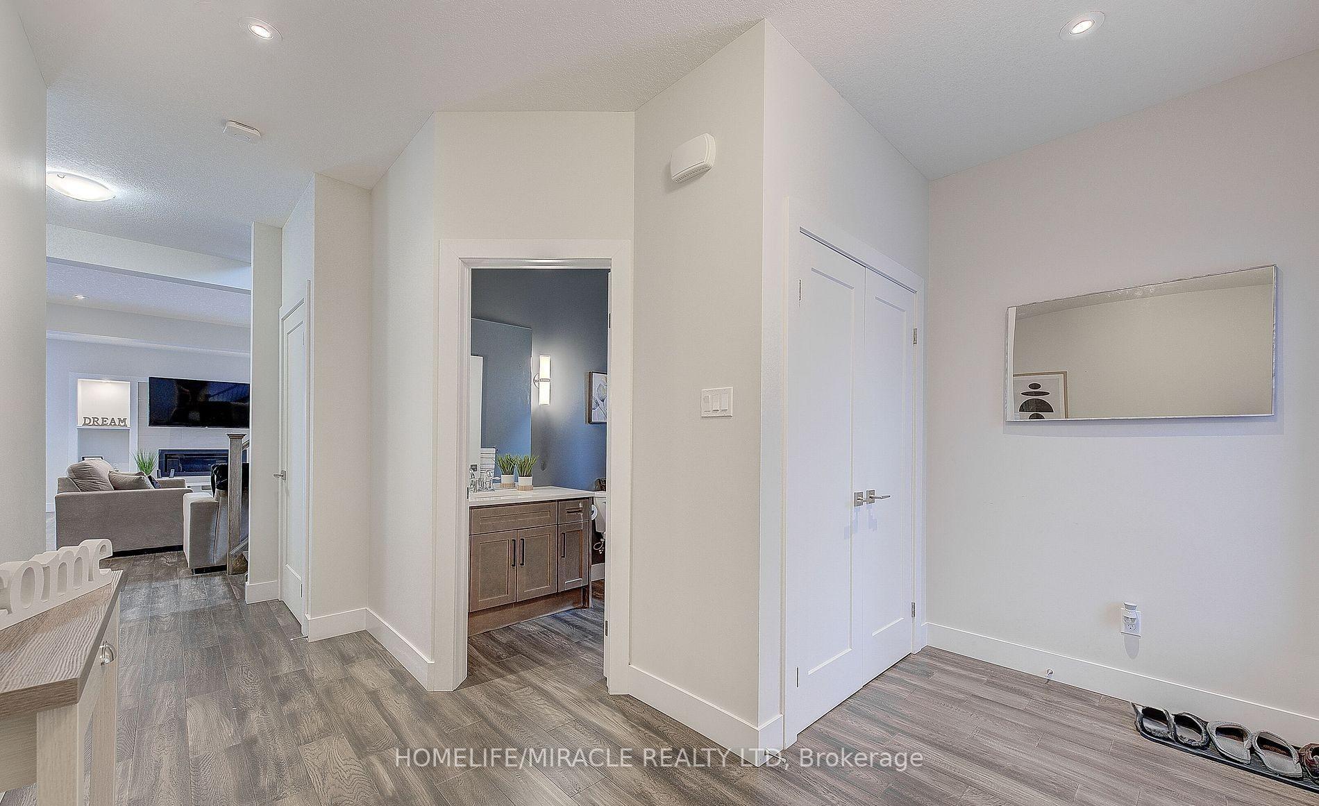 Photo 6 of 2194 Westpoint Heights, London, South V — HOMEH