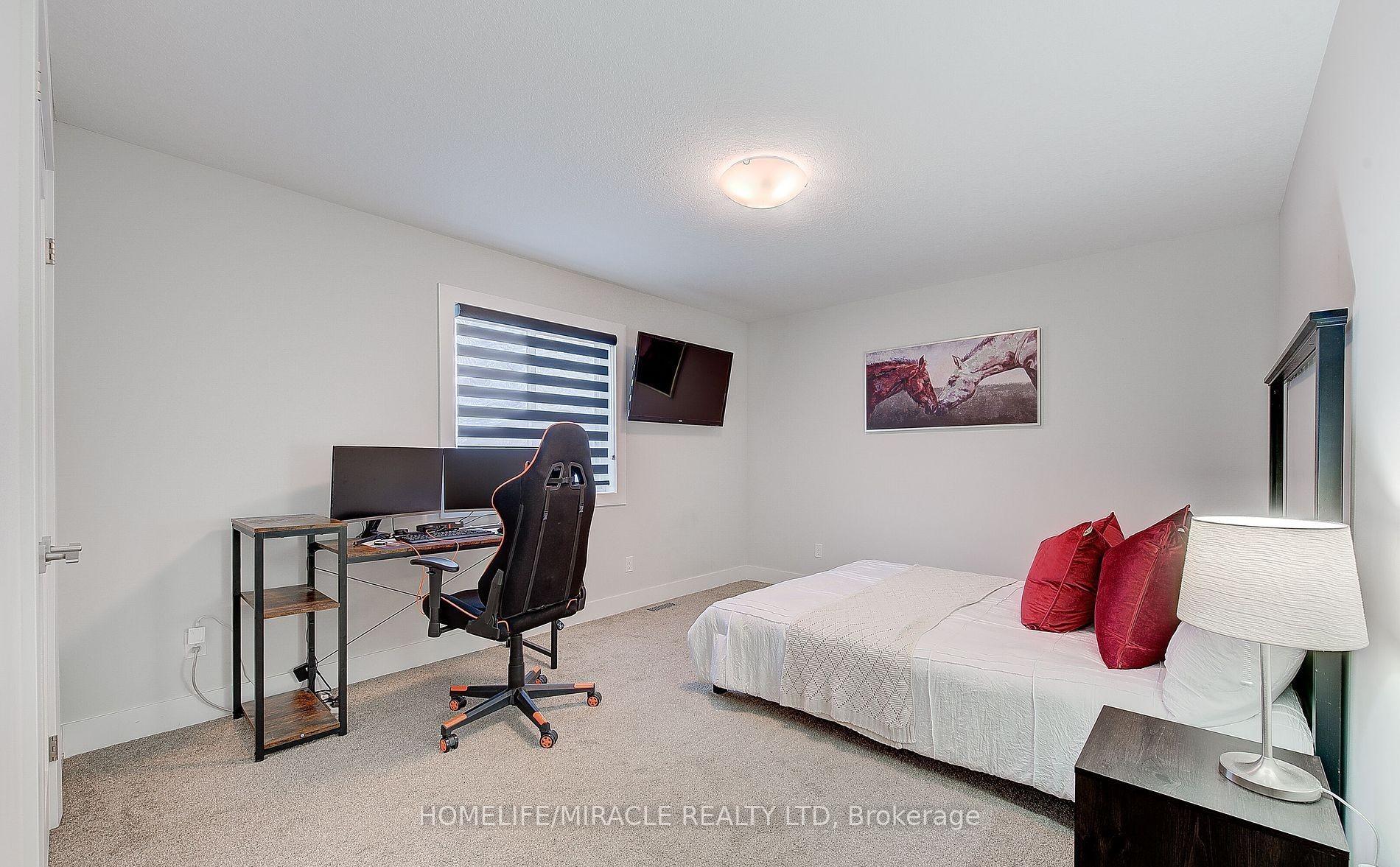 Photo 30 of 2194 Westpoint Heights, London, South V — HOMEH