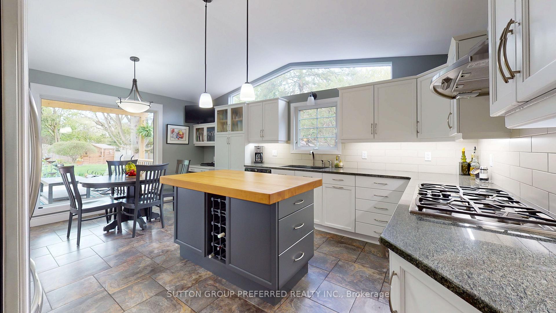Photo 12 of 433 West Mile Road, London, North P — HOMEH