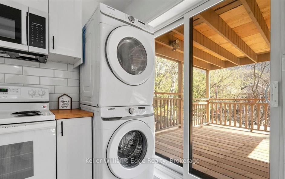 Photo 5 of Unit 2, 10 Rutherford Avenue, Hamilton, St. Clair — HOMEH